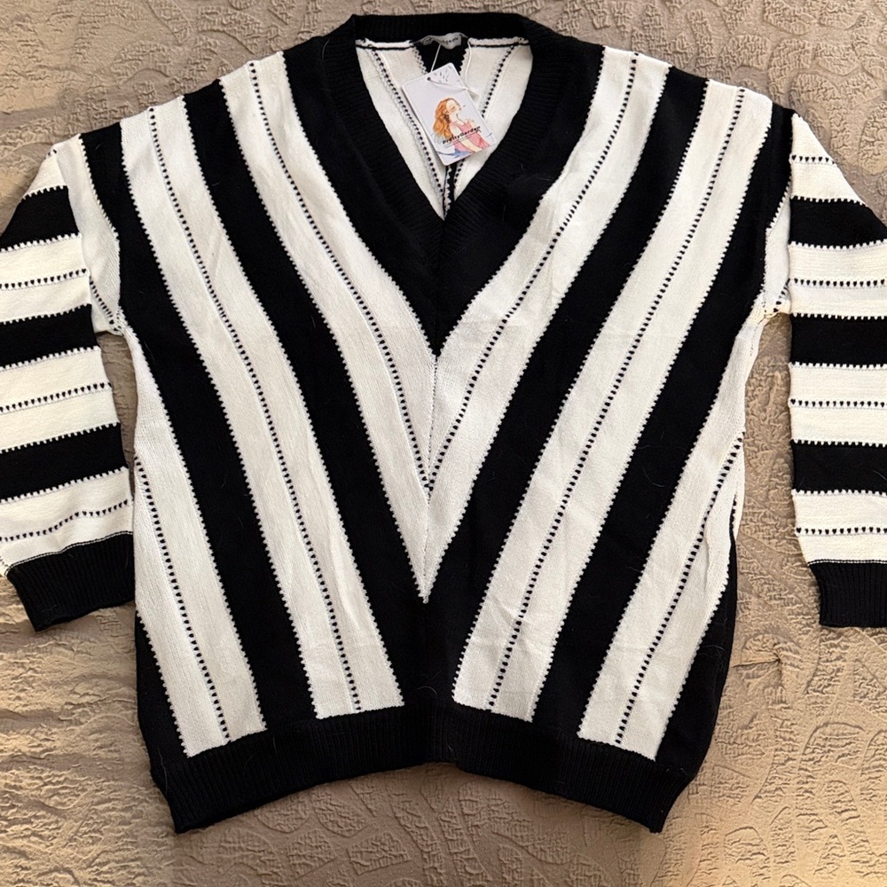 Black and White Striped Women's Sweater
